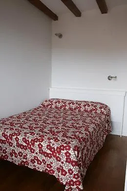 Aapartments In Center 아파트 *